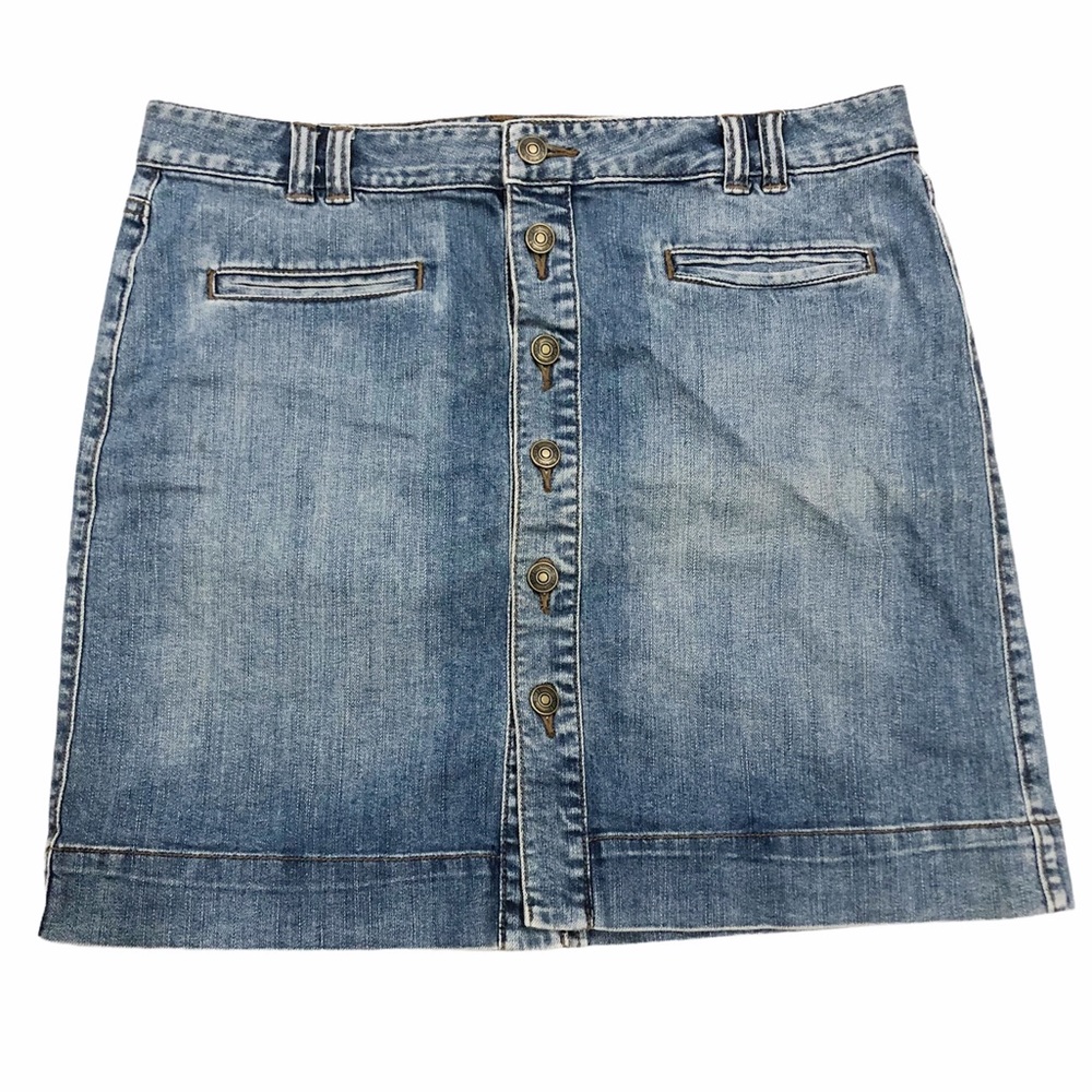 Ann Taylor Loft buttoned denim mini skirt 8